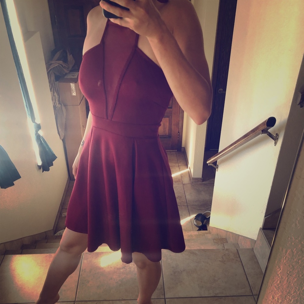 Small Charlotte Russe Burgundy Dress 🔥🔥